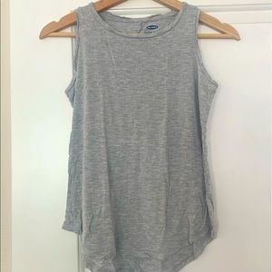 Light grey, light weight